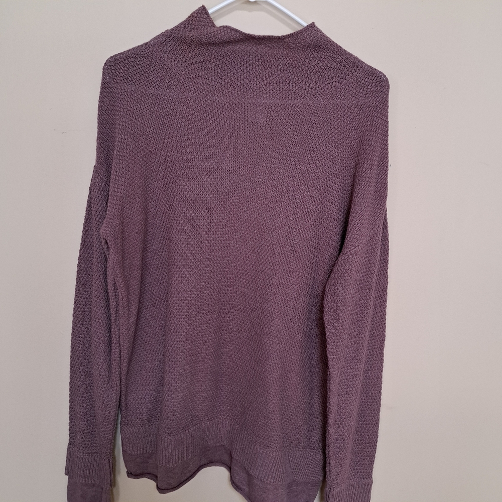 Artisan NY Light Sweater L NWOT